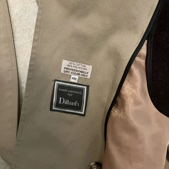 Vintage Christian Dior Long Double Breasted Light tan Trench Coat 44R - Picture 10 of 11